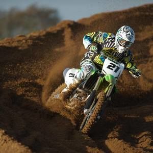 Meet your Posher, Elliot